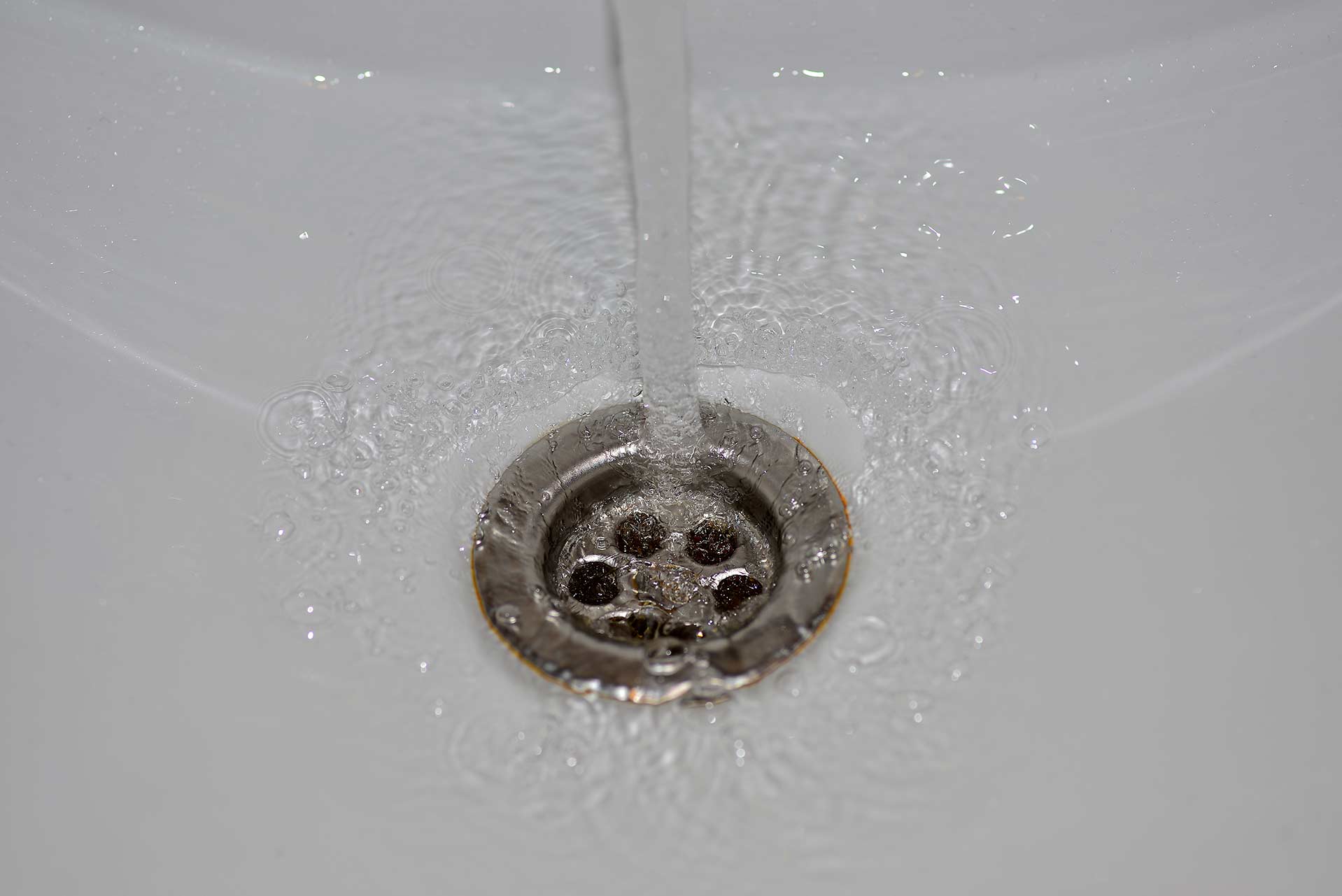 A2B Drains provides services to unblock blocked sinks and drains for properties in Neston.